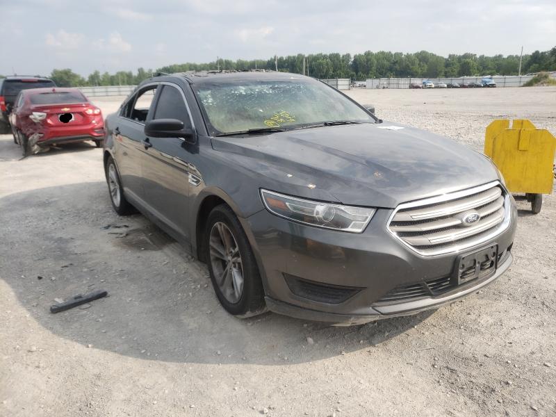 Ford Taurus se (2015)