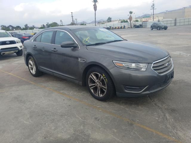 Ford Taurus sel (2015)