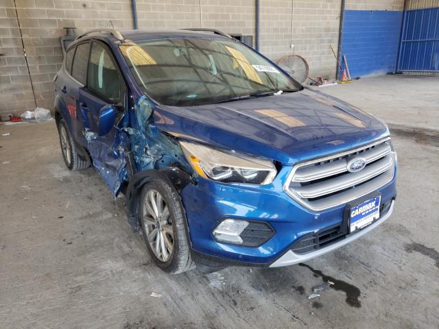 Ford Escape tit (2017)