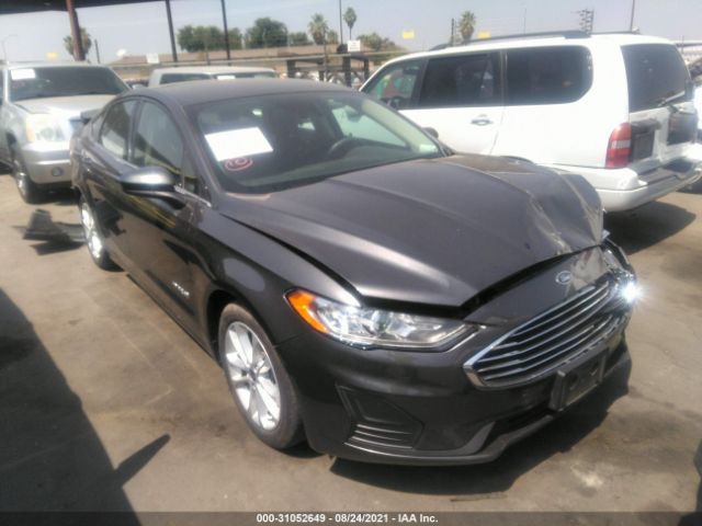Ford Fusion hybrid (2019)