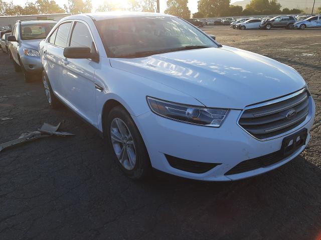 Ford Taurus se (2019)