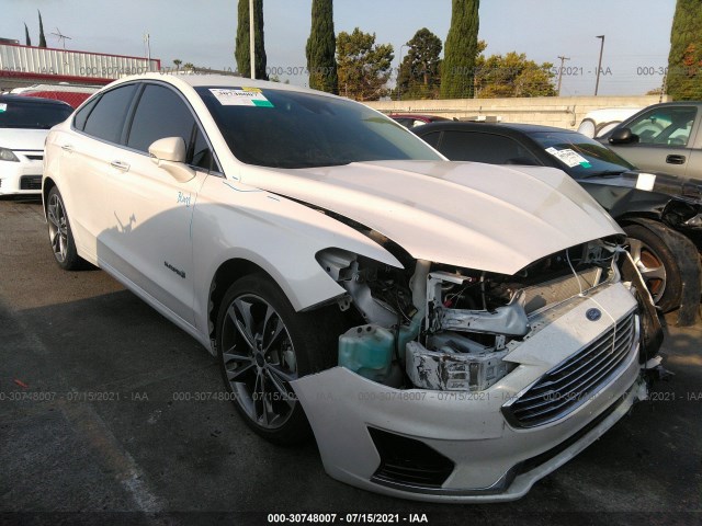 Ford Fusion hybrid (2019)