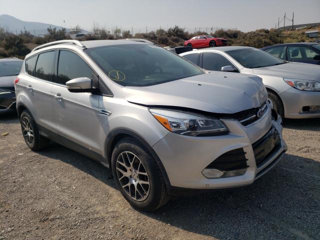 Ford Escape tit (2014)