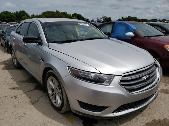 Ford Taurus se (2015)