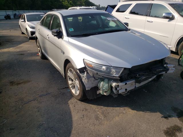 Ford Taurus se (2015)