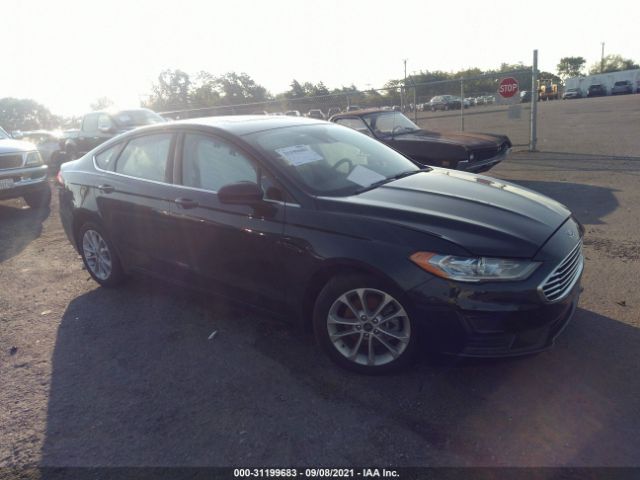 Ford Fusion hybrid (2020)