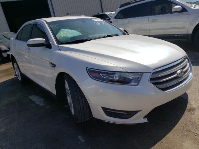 Ford Taurus sel (2015)