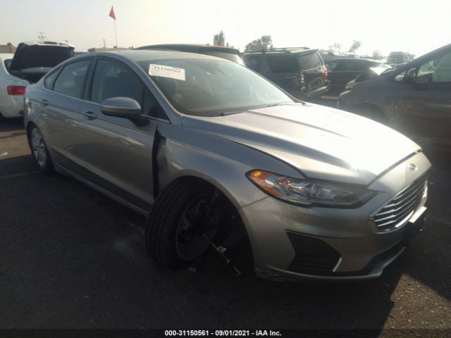 Ford Fusion hybrid (2020)