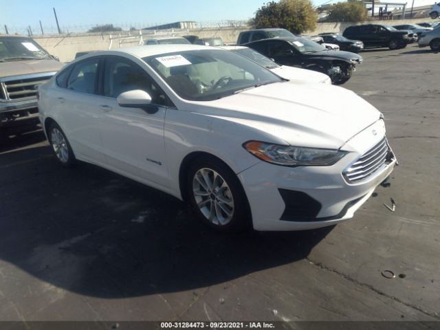 Ford Fusion hybrid (2019)