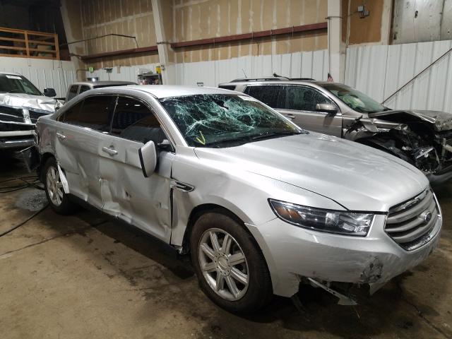Ford Taurus sel (2015)
