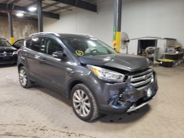 Ford Escape tit (2017)