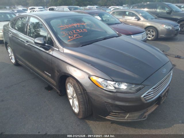Ford Fusion hybrid (2019)