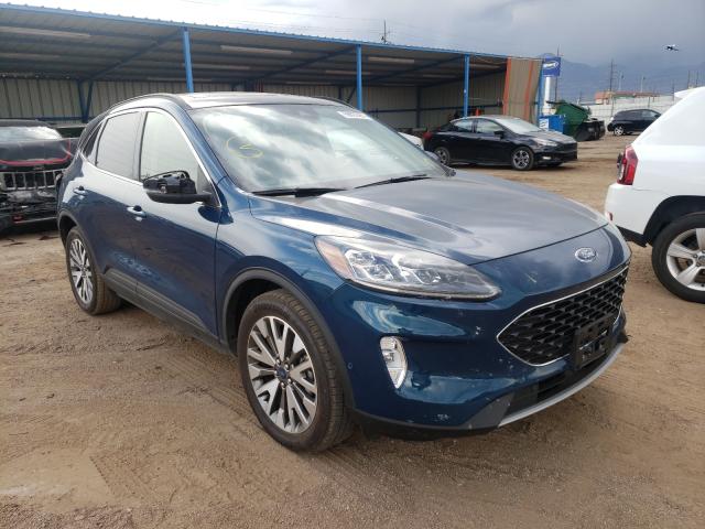 Ford Escape tit (2020)