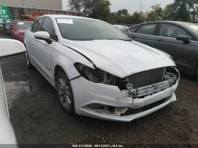 Ford Fusion hybrid (2018)