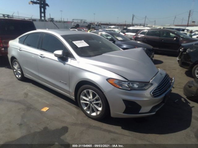 Ford Fusion hybrid (2019)