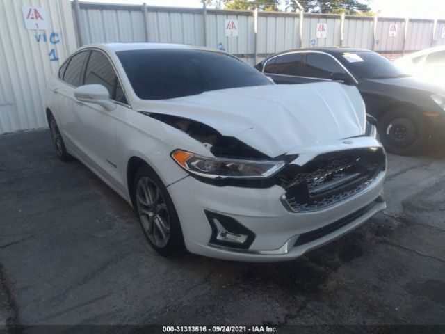 Ford Fusion hybrid (2019)