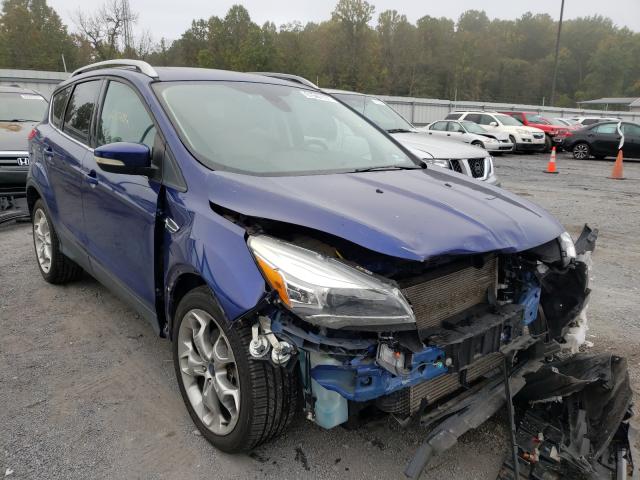 Ford Escape tit (2014)