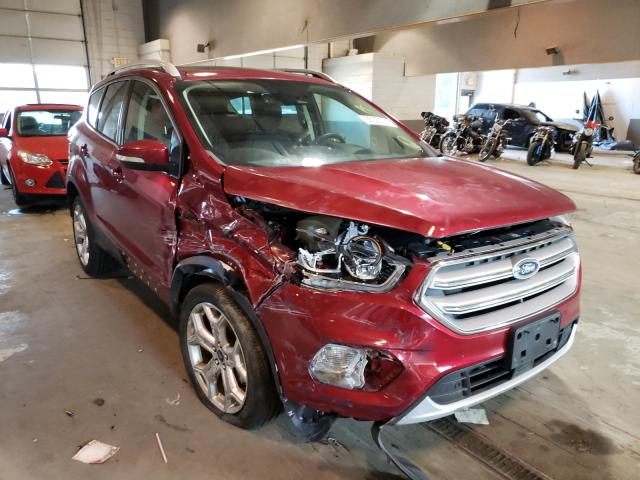 Ford Escape tit (2019)