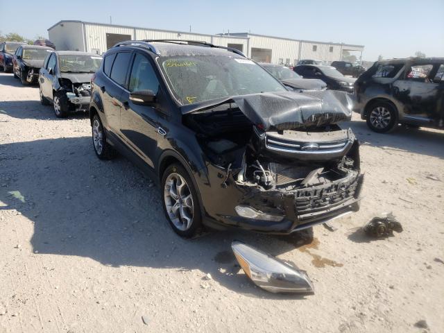 Ford Escape tit (2013)