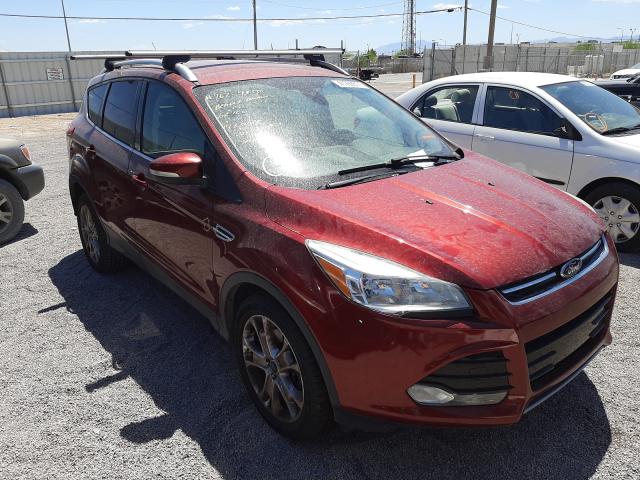 Ford Escape tit (2014)