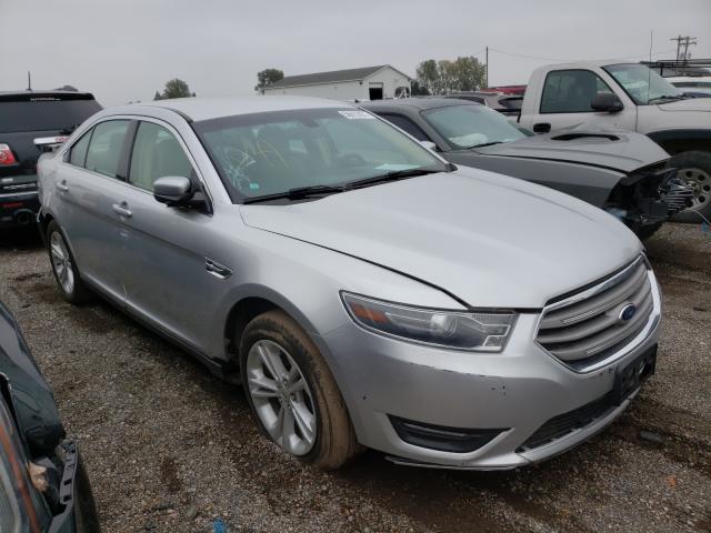 Ford Taurus sel (2015)