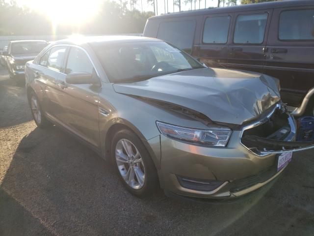 Ford Taurus sel (2013)