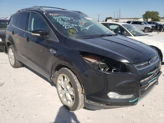 Ford Escape tit (2013)