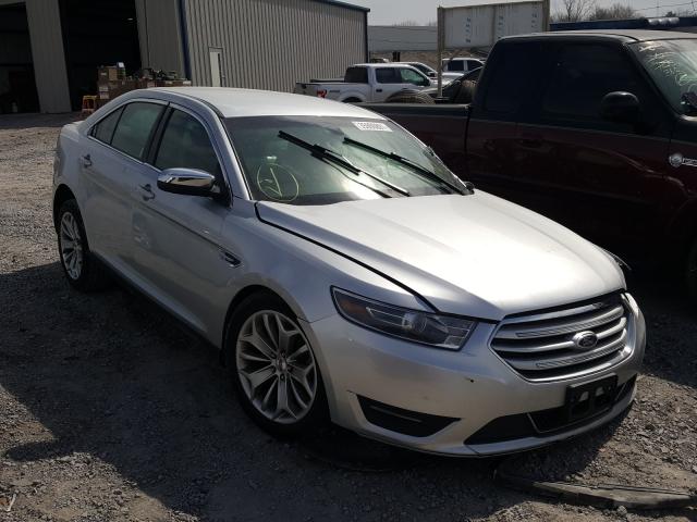 Ford Taurus lim (2015)
