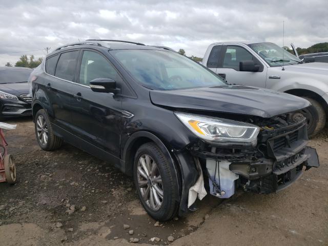 Ford Escape tit (2017)
