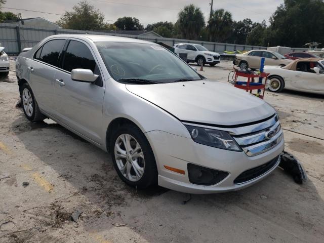 Ford Fusion hyb (2012)