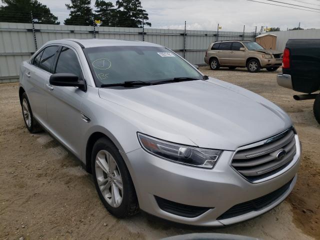 Ford Taurus se (2017)