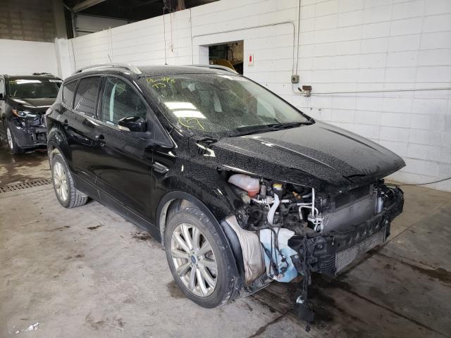 Ford Escape tit (2017)