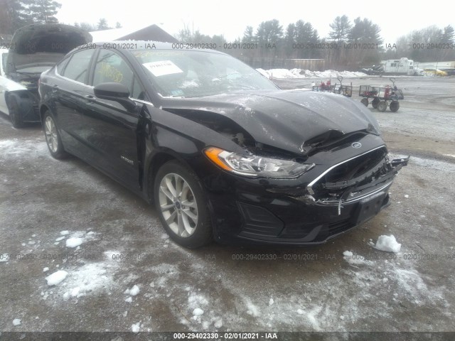 Ford Fusion hybrid (2019)