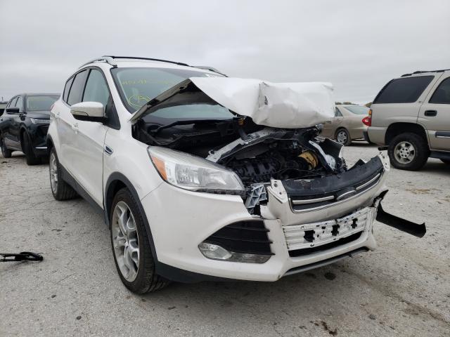 Ford Escape tit (2014)