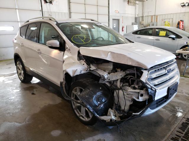 Ford Escape tit (2019)