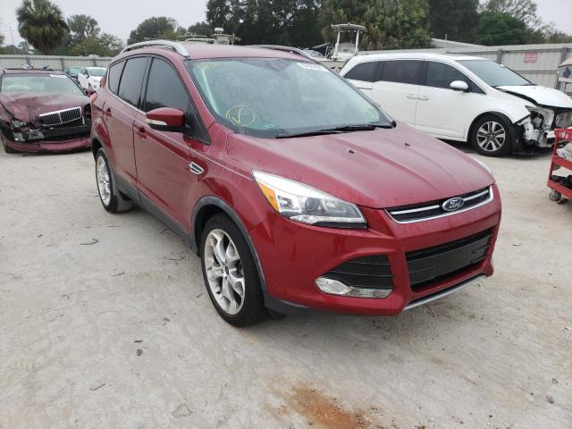 Ford Escape tit (2016)