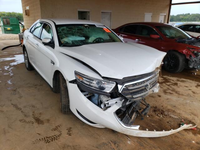 Ford Taurus sel (2015)