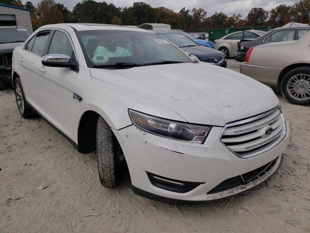 Ford Taurus lim (2015)