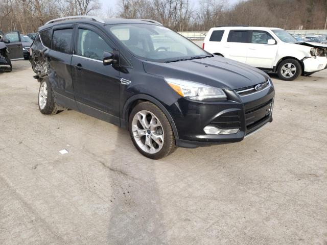 Ford Escape tit (2014)