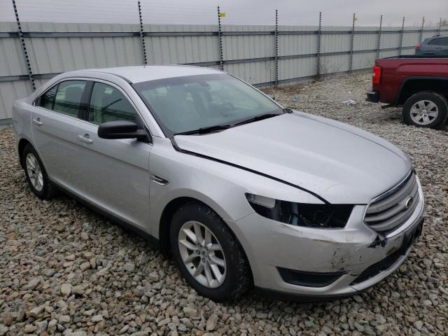 Ford Taurus se (2013)