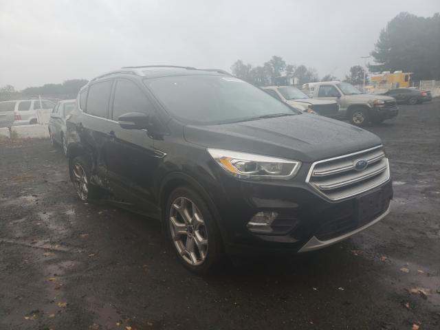 Ford Escape tit (2018)