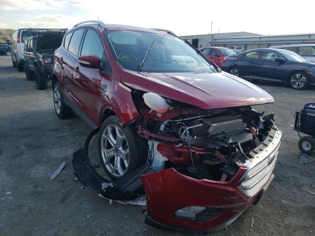 Ford Escape tit (2019)