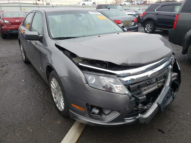 Ford Fusion hyb (2012)