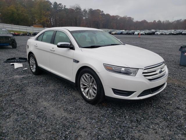 Ford Taurus lim (2015)