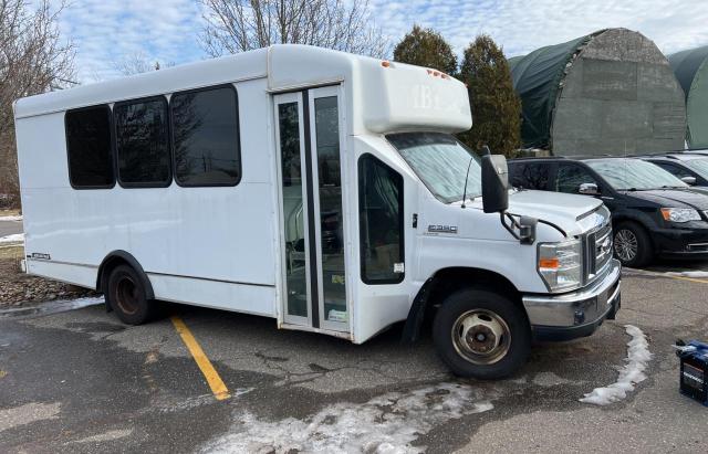 Ford Econoline (2013)