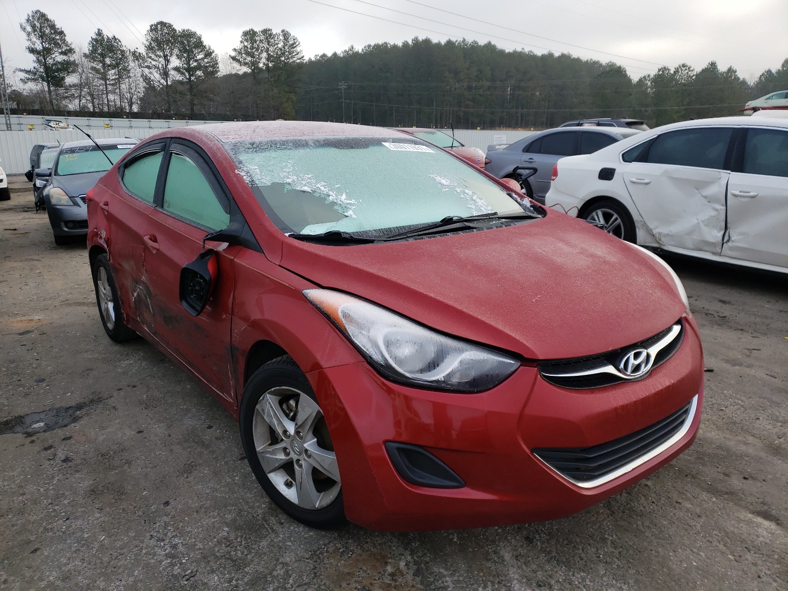 Hyundai Elantra gl (2011)