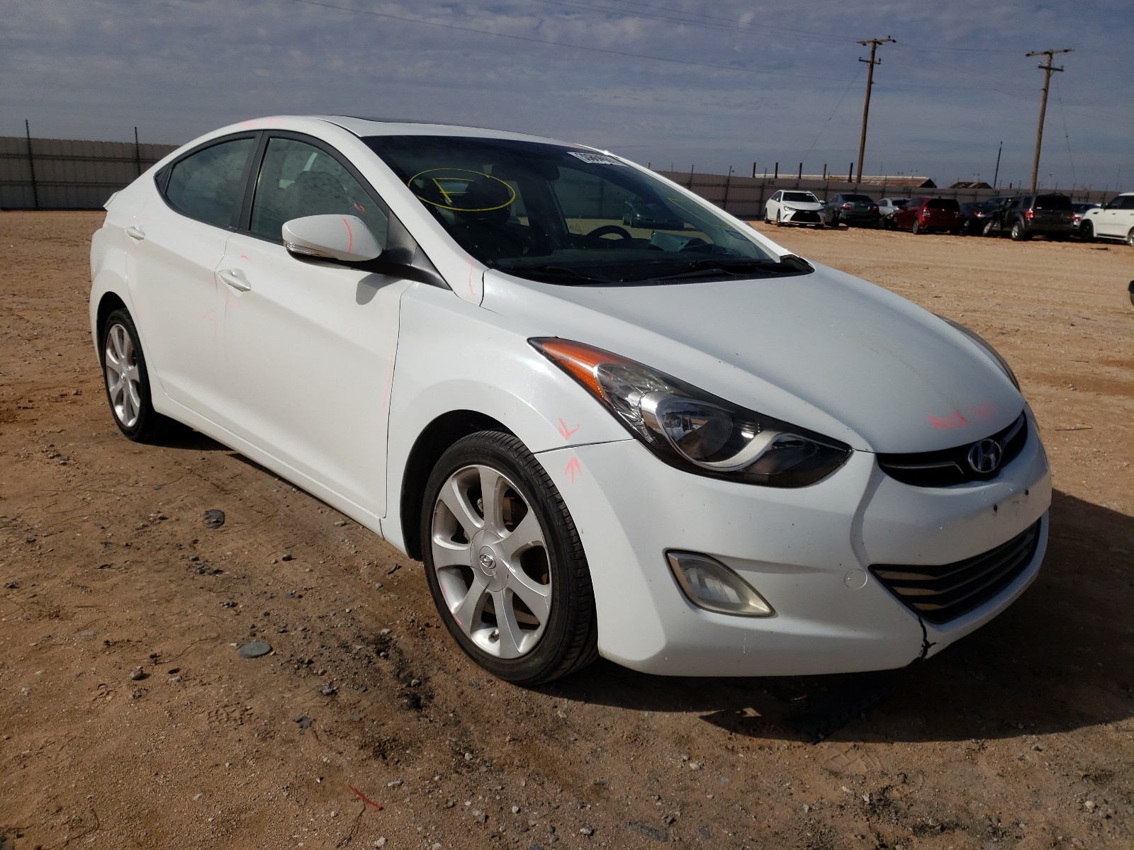 Hyundai Elantra gl (2012)
