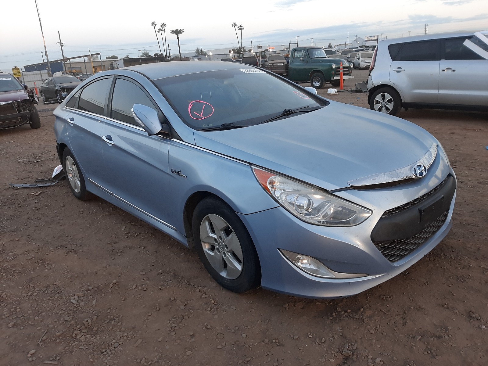 Hyundai Sonata hyb (2012)