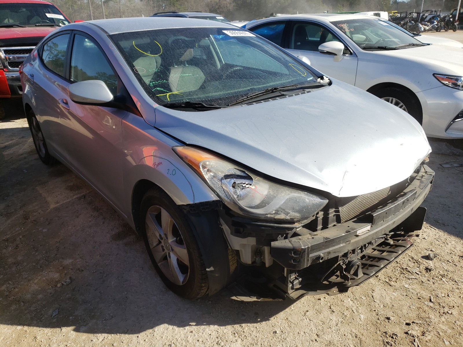 Hyundai Elantra gl (2013)