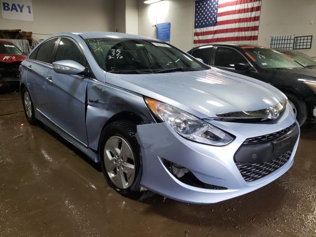 Hyundai Sonata hyb (2012)